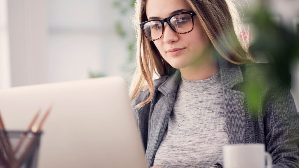 A Importância de Poupar Desde Jovem