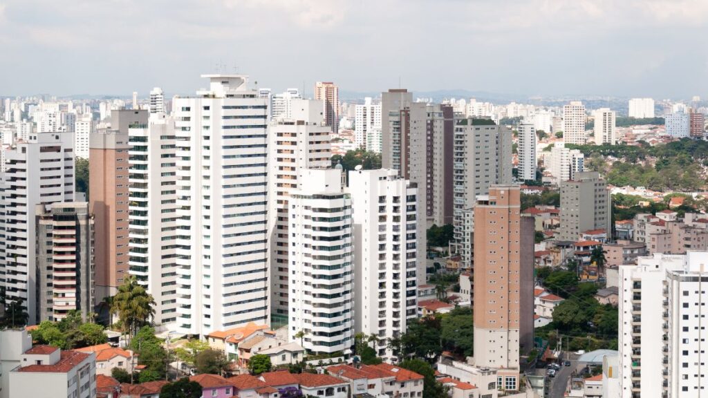 FIIs de Renda Urbana vs Outros FIIs